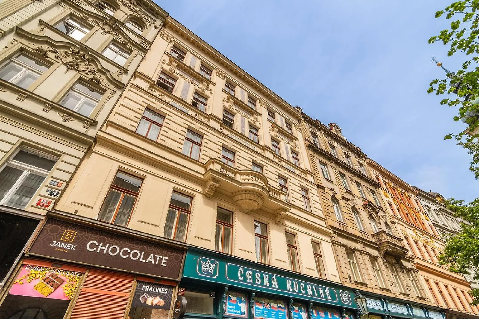 Prague Days - Spacious 117M2 Attic Retreat W Ac - Near Old Town Sq Czech Republic