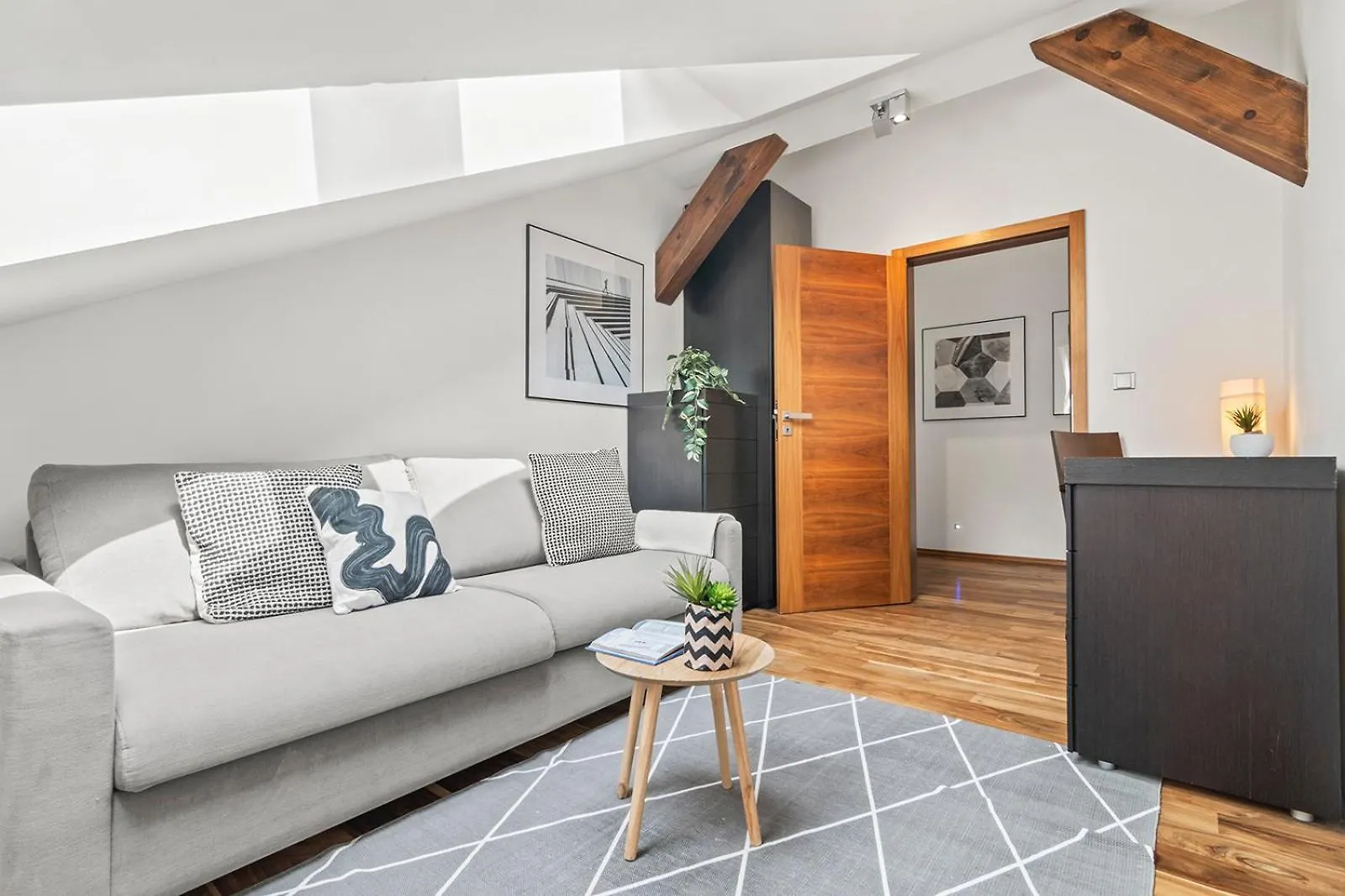 Apartment Prague Days - Spacious 117M2 Attic Retreat W Ac - Near Old Town Sq